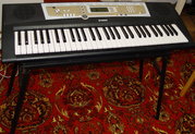YAMAHA PSR-R200